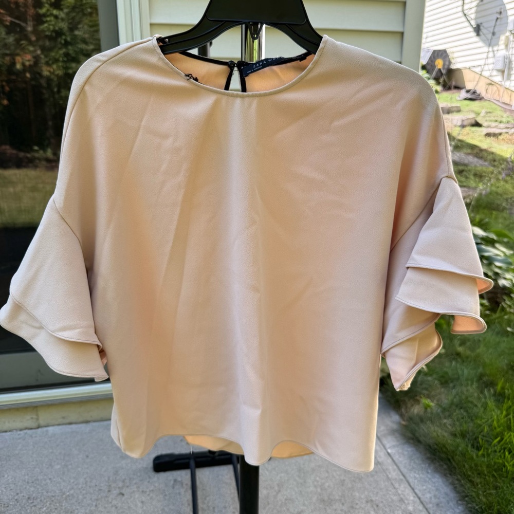 Zara Top Women's Blush Pink Cropped Ruffle Flutter Sleeve Classic Retro Glam